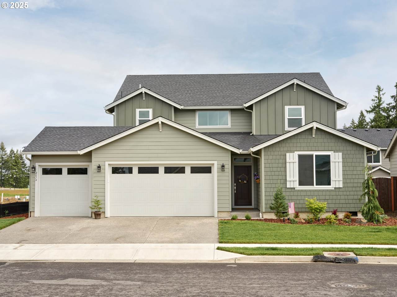 2614 7TH Way - Photo 1