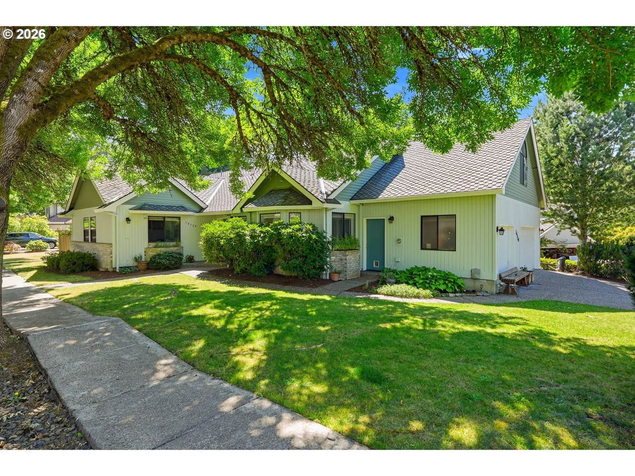 14720 Topaz Ct - Photo 1