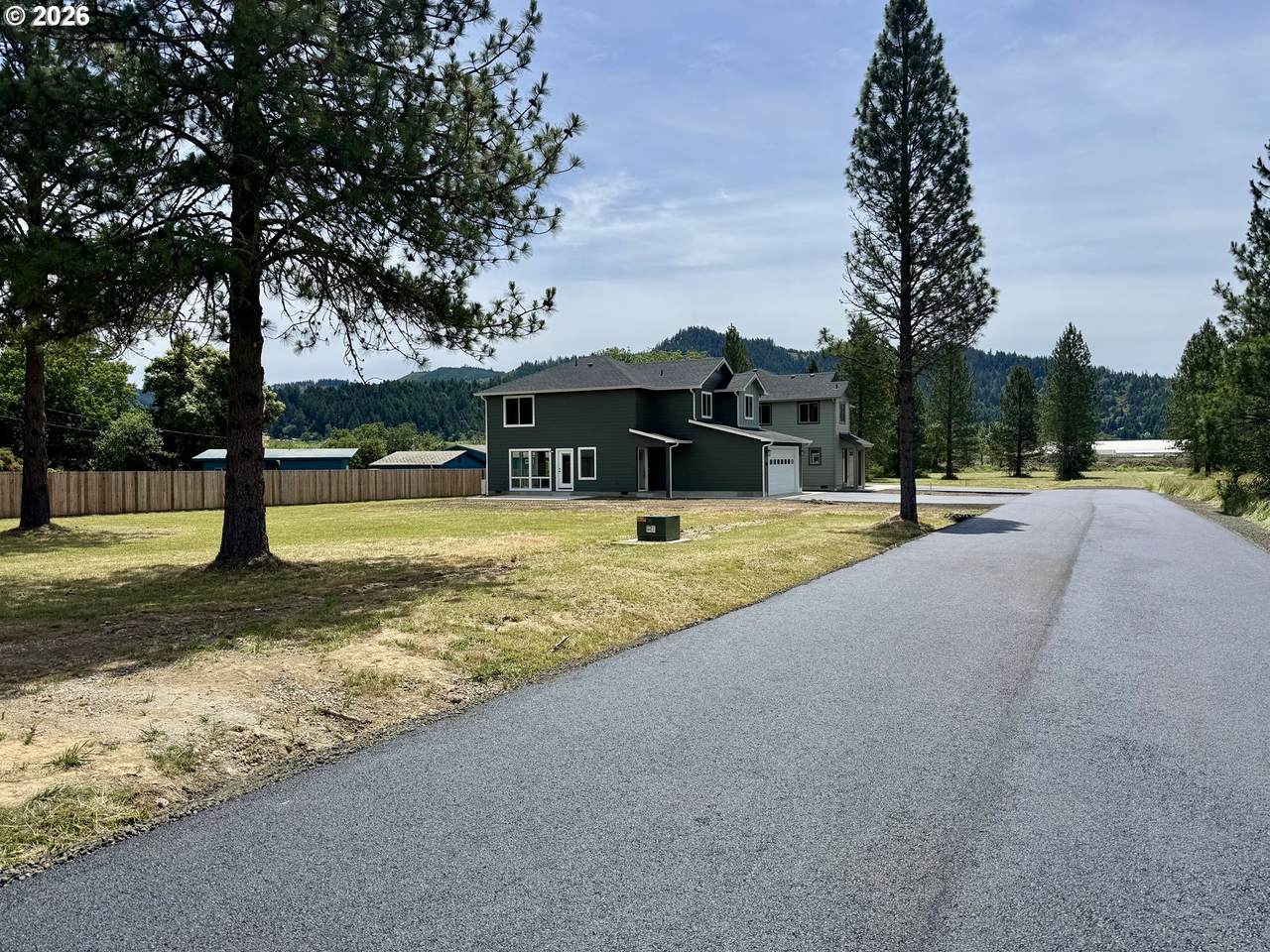 https://bt-photos.global.ssl.fastly.net/portland/1280_boomver_1_398915291-2.jpg