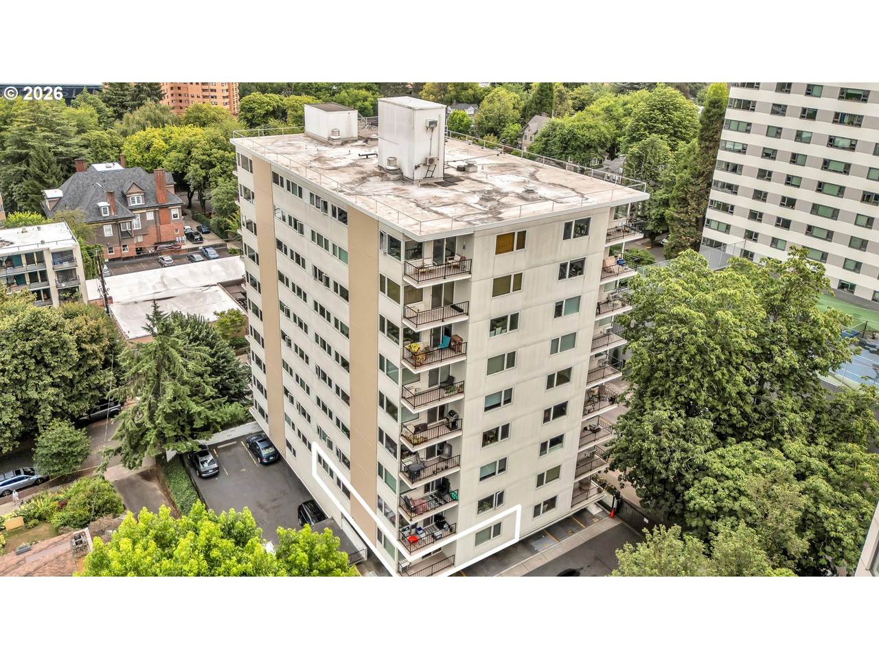 2211 Park Pl - Photo 1