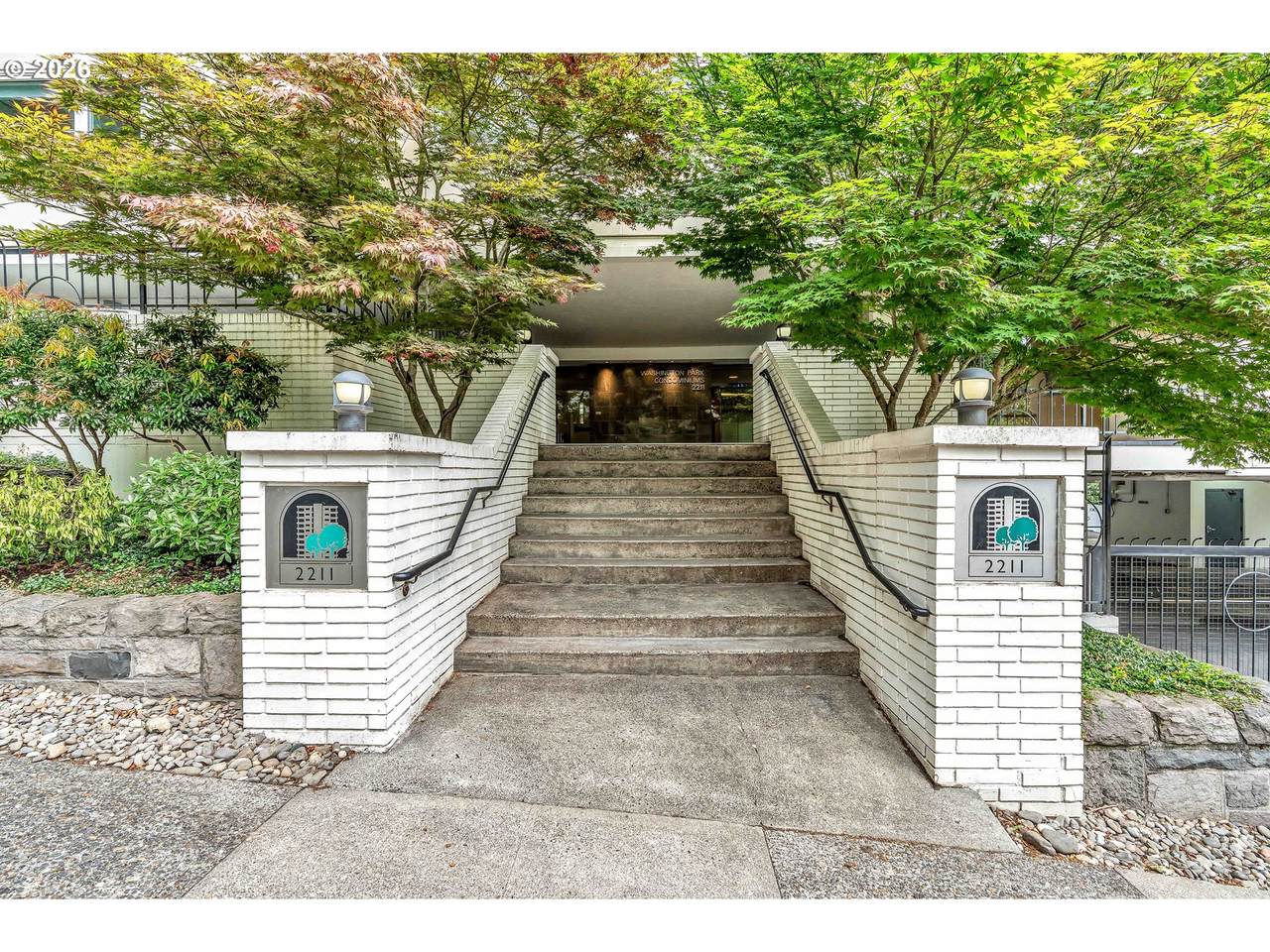 https://bt-photos.global.ssl.fastly.net/portland/1280_boomver_1_399083146-2.jpg