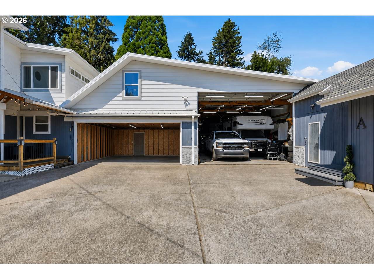 https://bt-photos.global.ssl.fastly.net/portland/1280_boomver_1_399194791-2.jpg