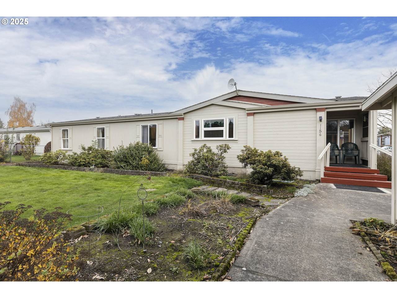 1156 Westvale St - Photo 1