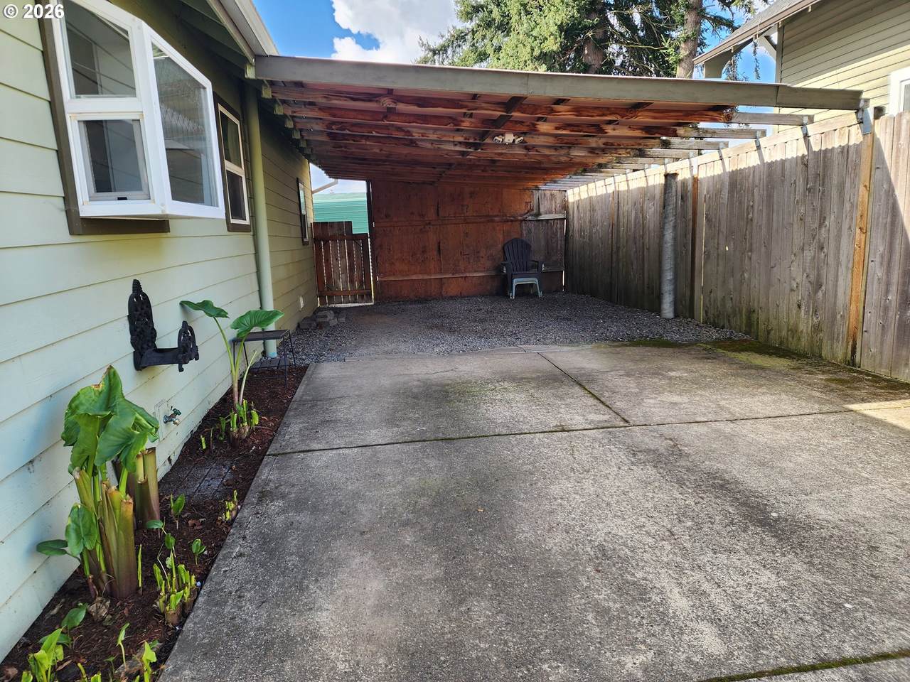 https://bt-photos.global.ssl.fastly.net/portland/1280_boomver_1_401409710-2.jpg