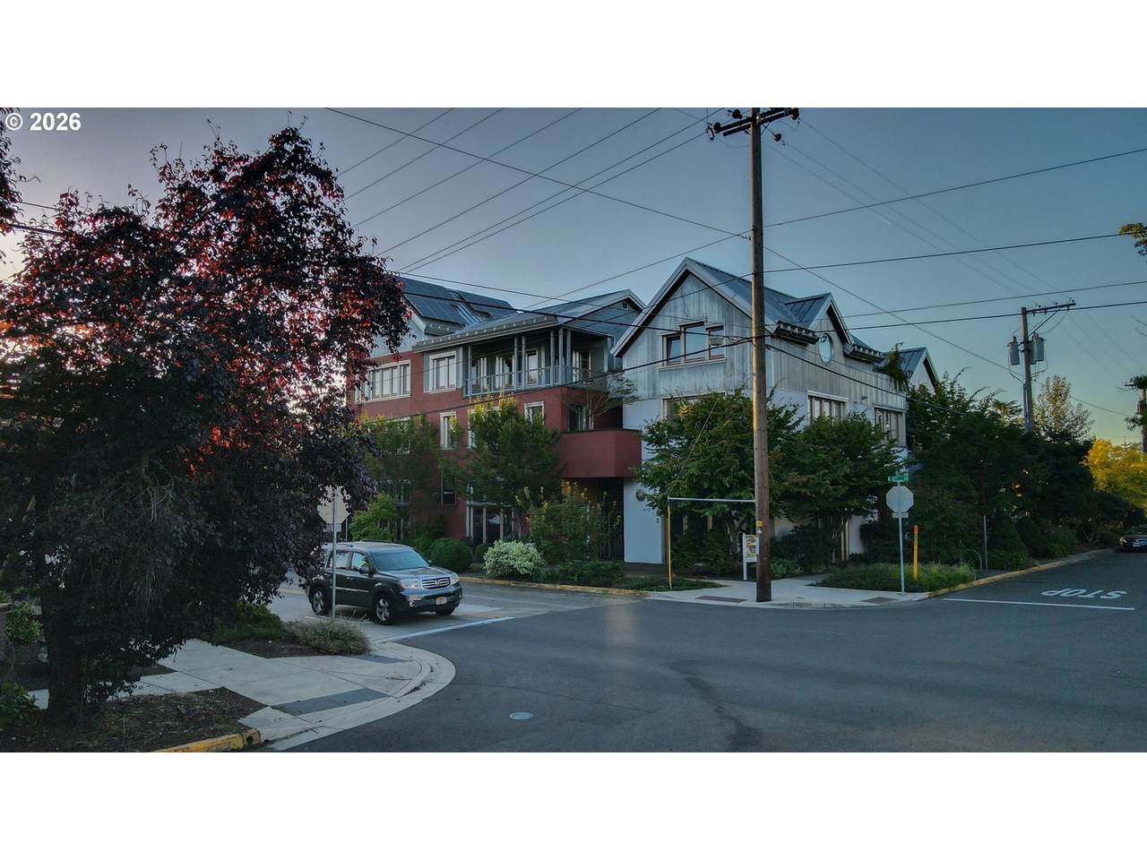 321 Mill St - Photo 1