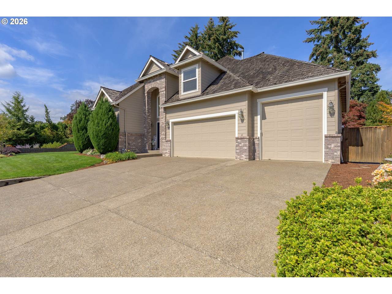 https://bt-photos.global.ssl.fastly.net/portland/1280_boomver_1_404489601-2.jpg
