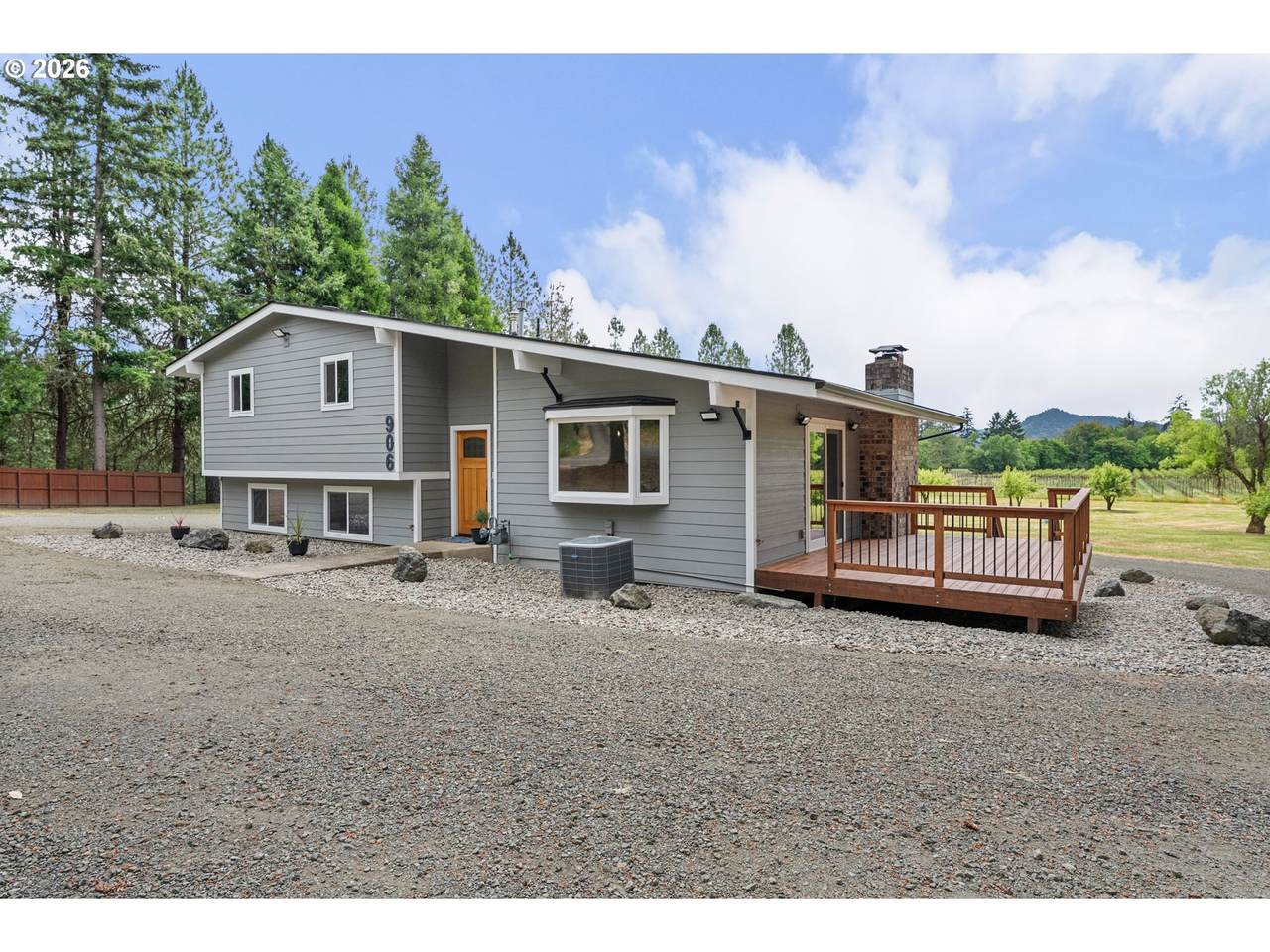 https://bt-photos.global.ssl.fastly.net/portland/1280_boomver_1_406400218-2.jpg