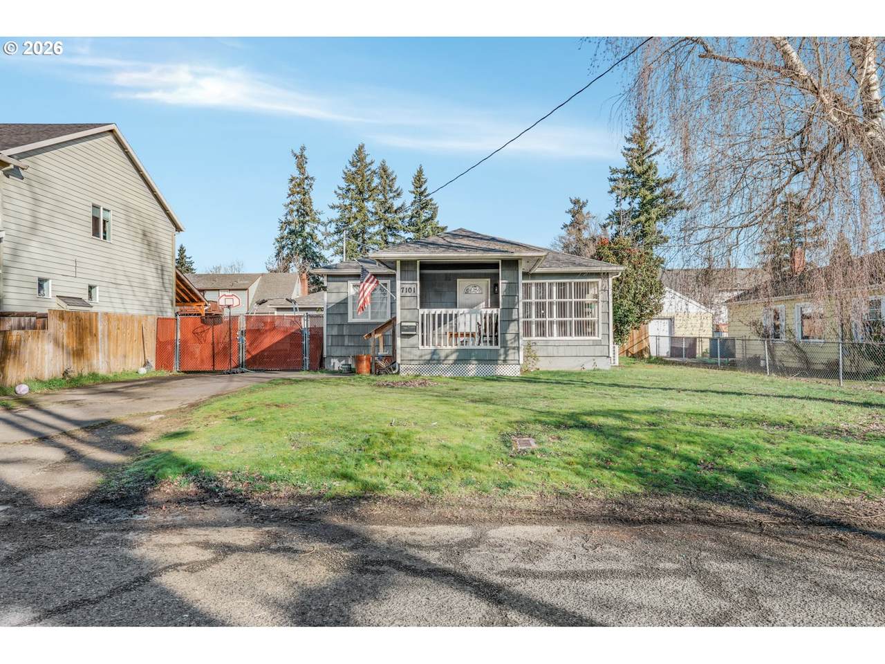 7101 Lexington St - Photo 1