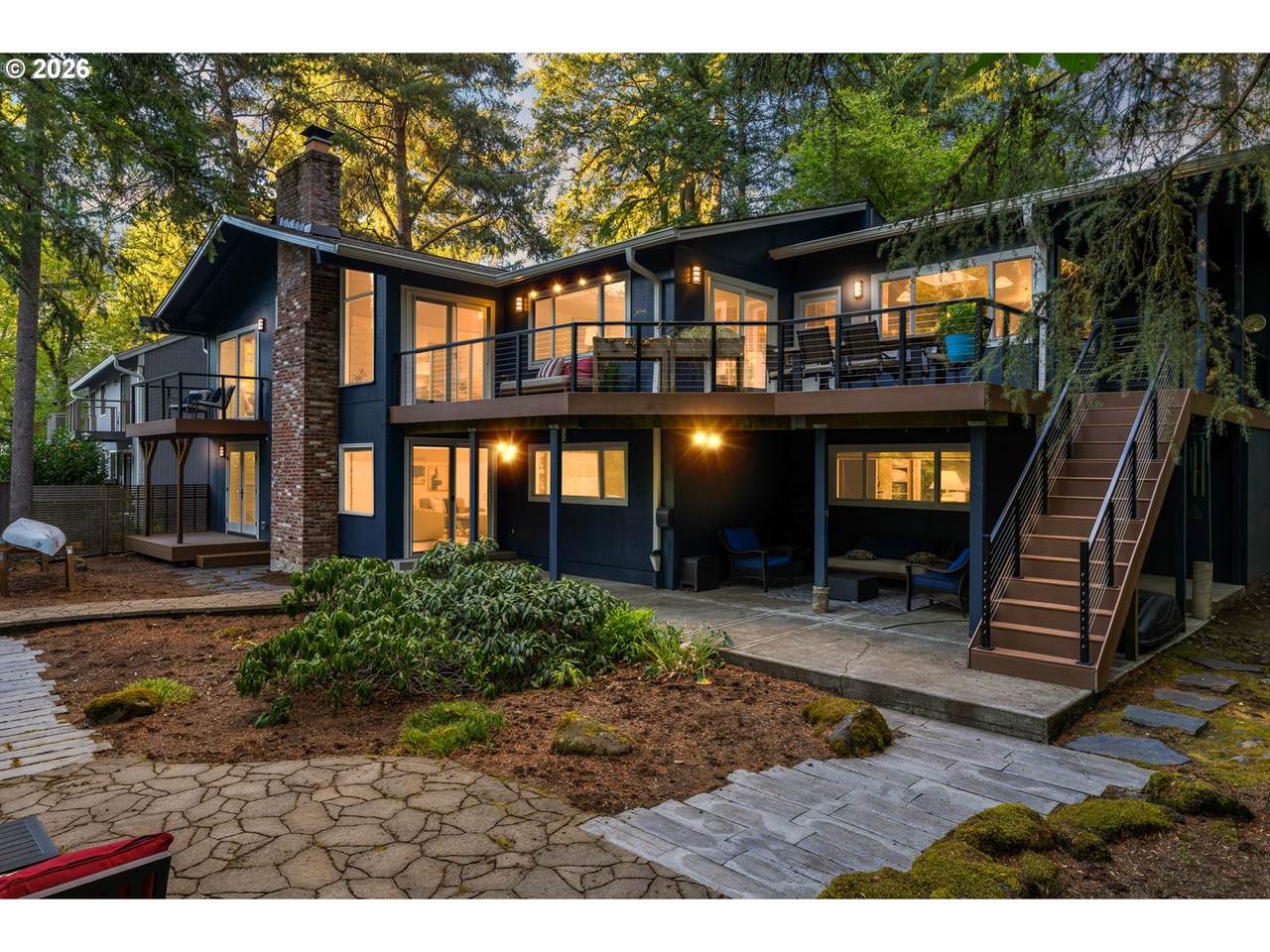 18148 Pioneer Ct - Photo 1