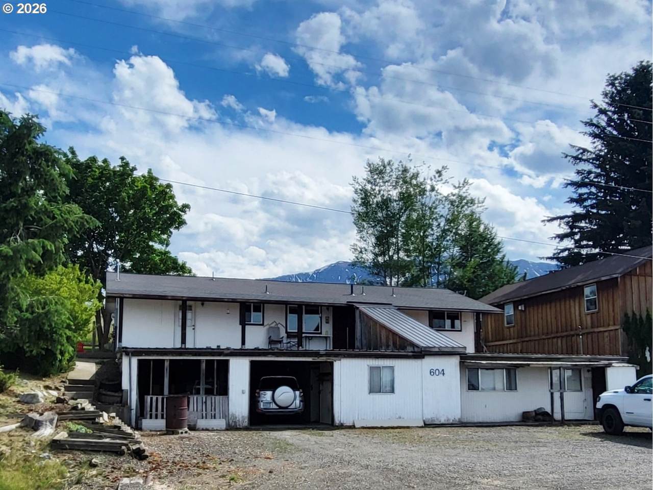 604 Wallowa Ave - Photo 1