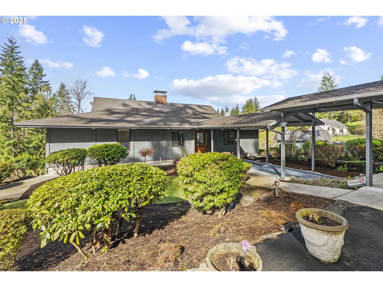 https://bt-photos.global.ssl.fastly.net/portland/1280_boomver_1_411811327-2.jpg