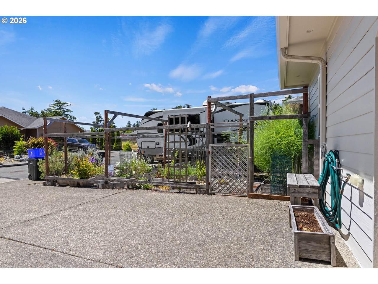https://bt-photos.global.ssl.fastly.net/portland/1280_boomver_1_412859797-2.jpg
