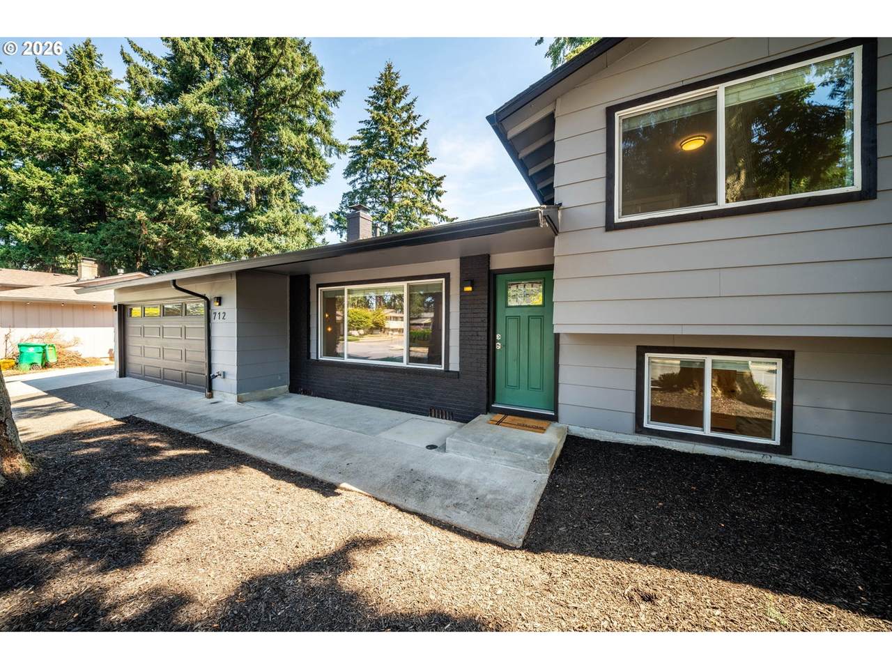 https://bt-photos.global.ssl.fastly.net/portland/1280_boomver_1_413037322-2.jpg