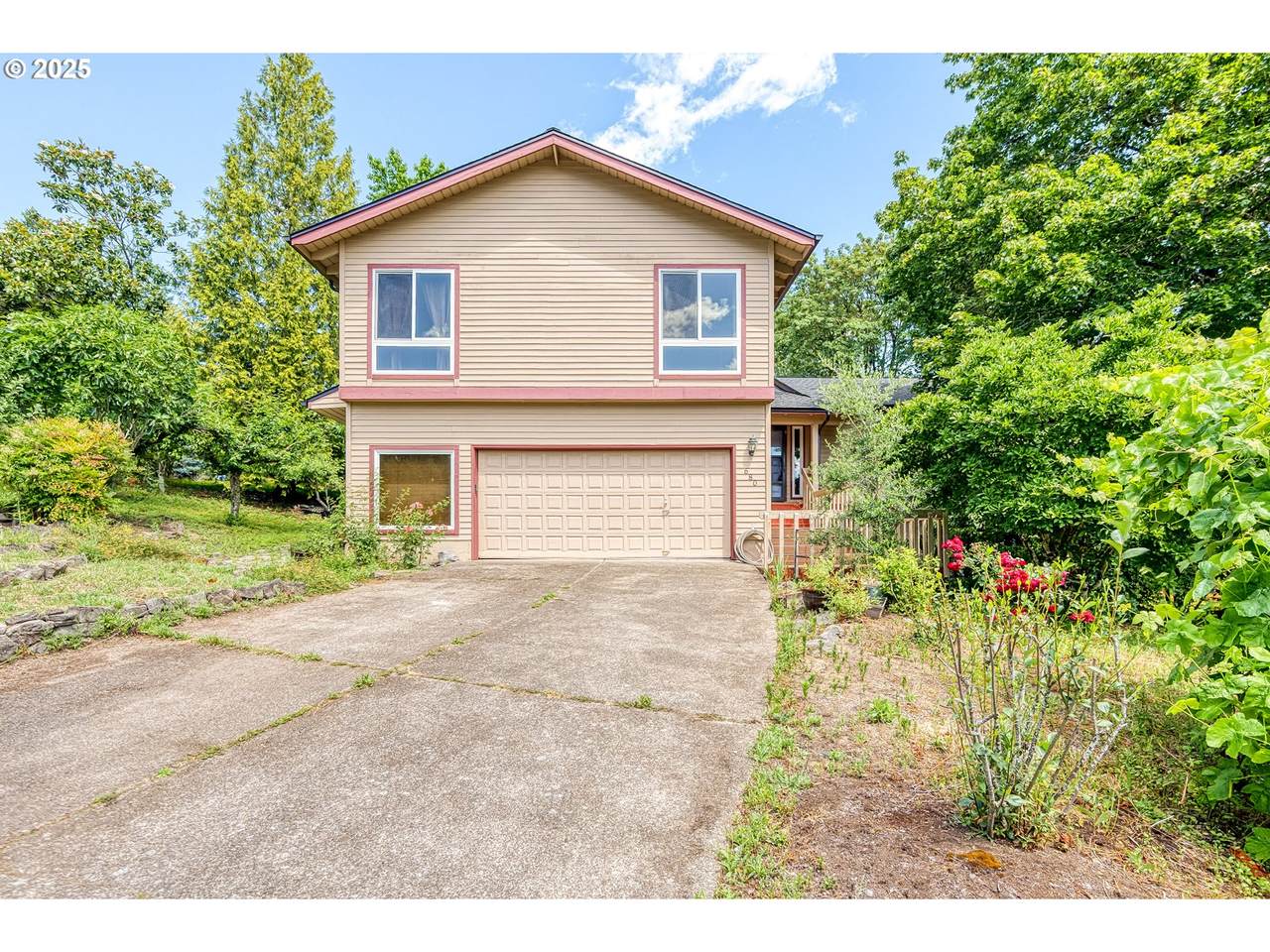 680 Torrey View Ln - Photo 1