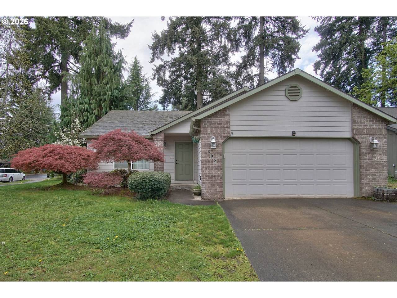 302 Sadie Ct - Photo 1