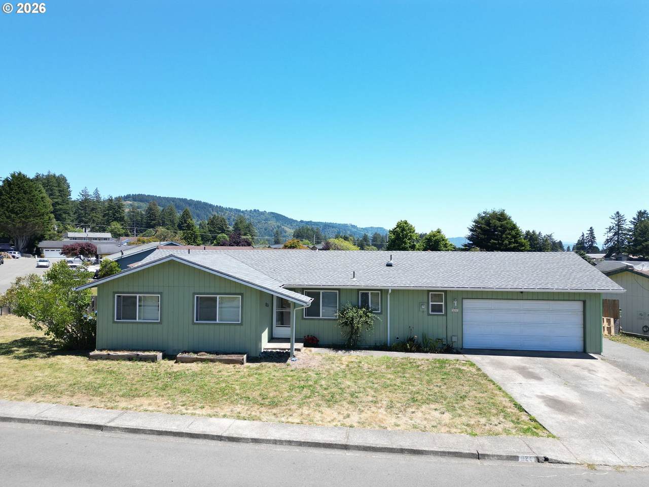 824 Kevin Pl - Photo 1