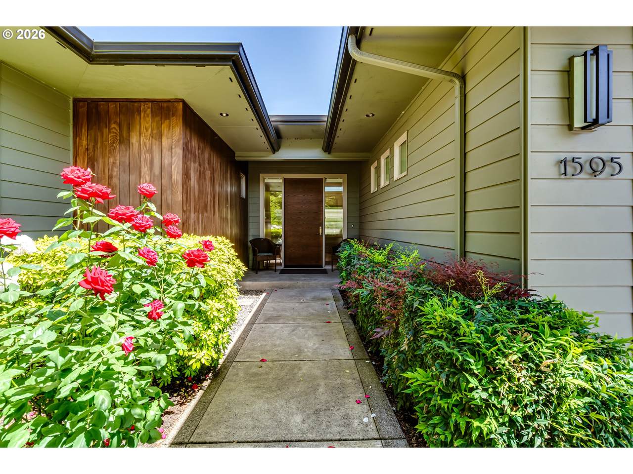 https://bt-photos.global.ssl.fastly.net/portland/1280_boomver_1_413981432-2.jpg