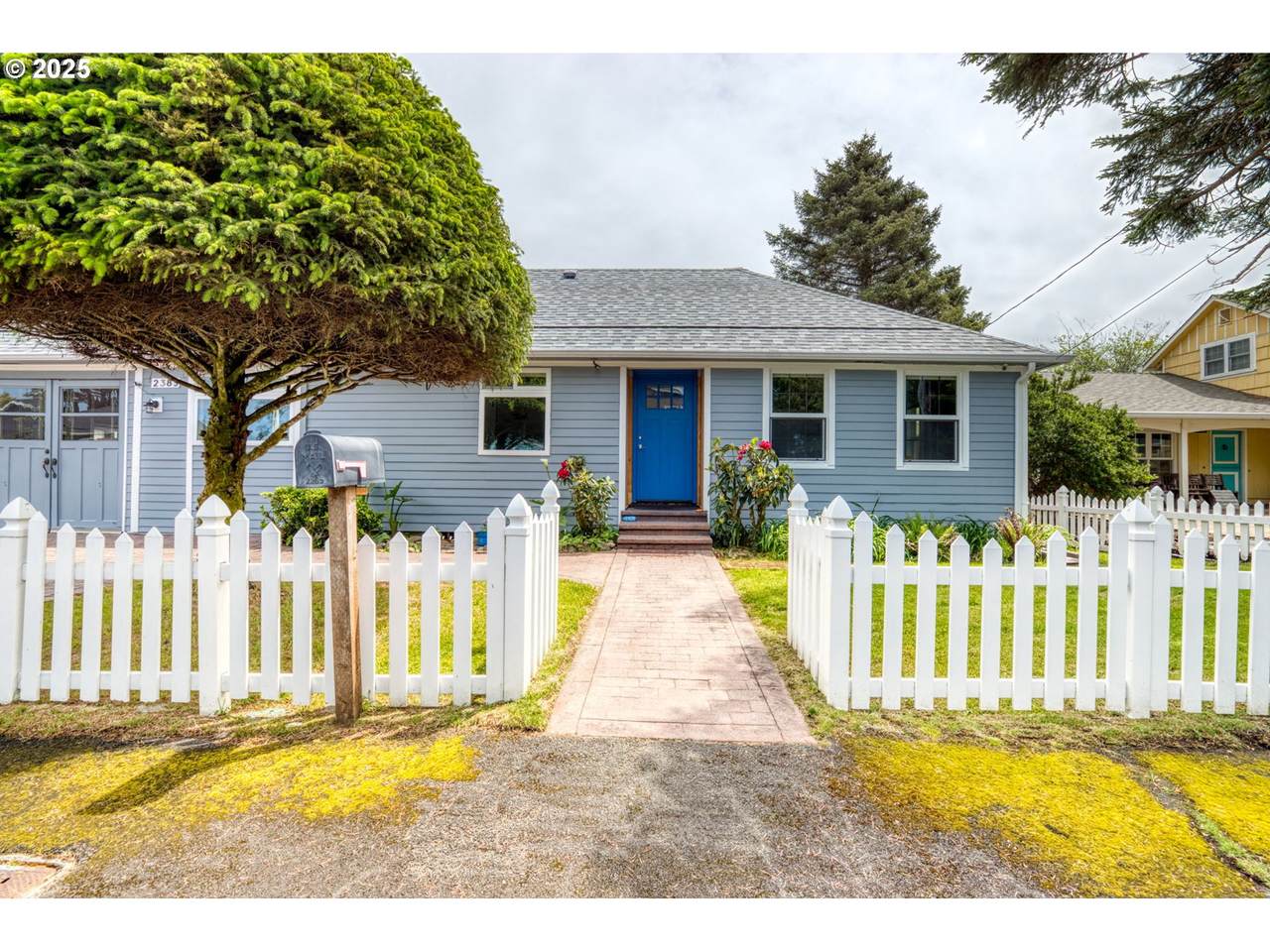 2385 Downing St - Photo 1