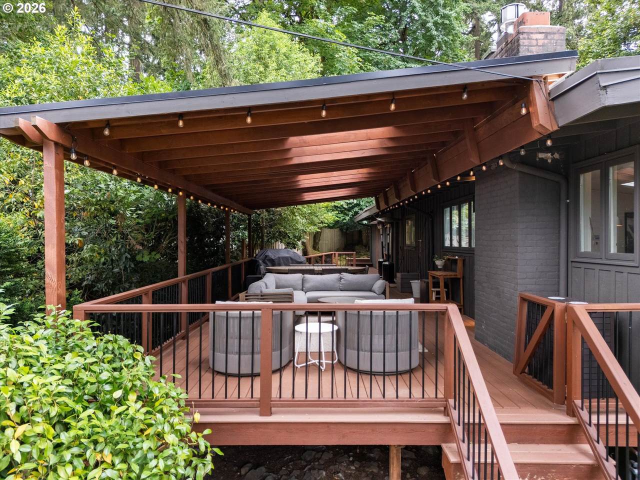 https://bt-photos.global.ssl.fastly.net/portland/1280_boomver_1_414307532-2.jpg