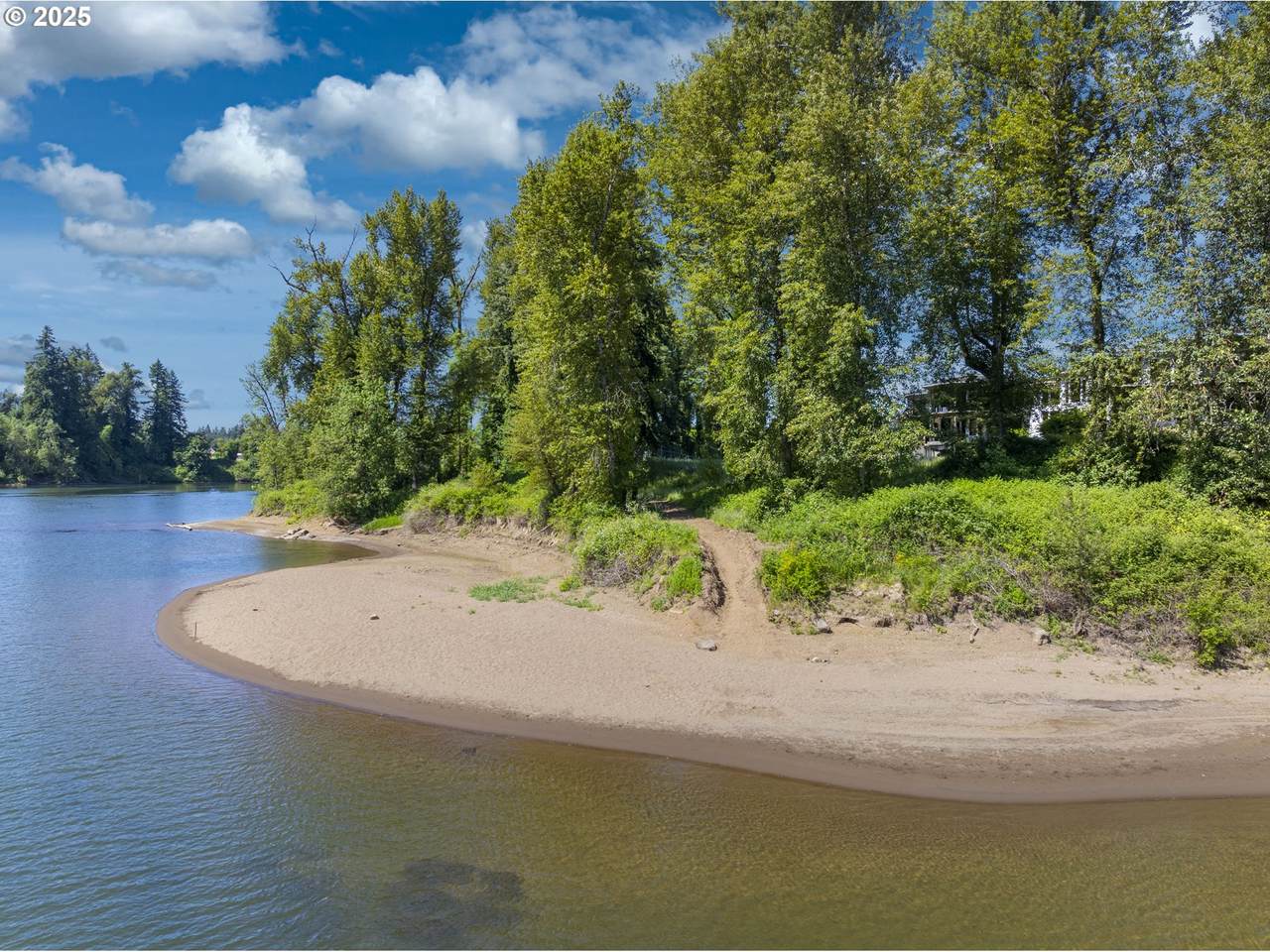 https://bt-photos.global.ssl.fastly.net/portland/1280_boomver_1_415044476-2.jpg