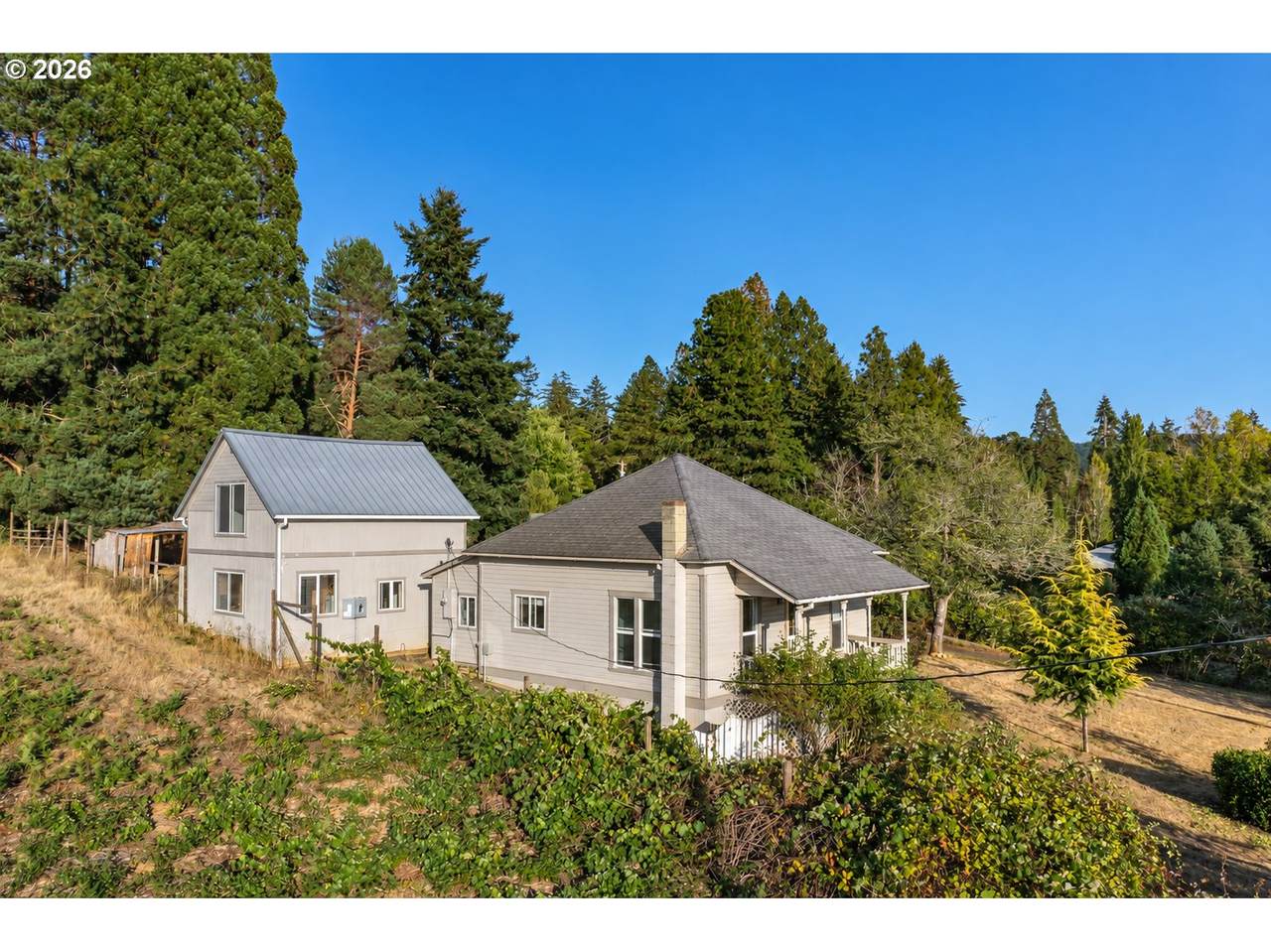 https://bt-photos.global.ssl.fastly.net/portland/1280_boomver_1_416249121-2.jpg