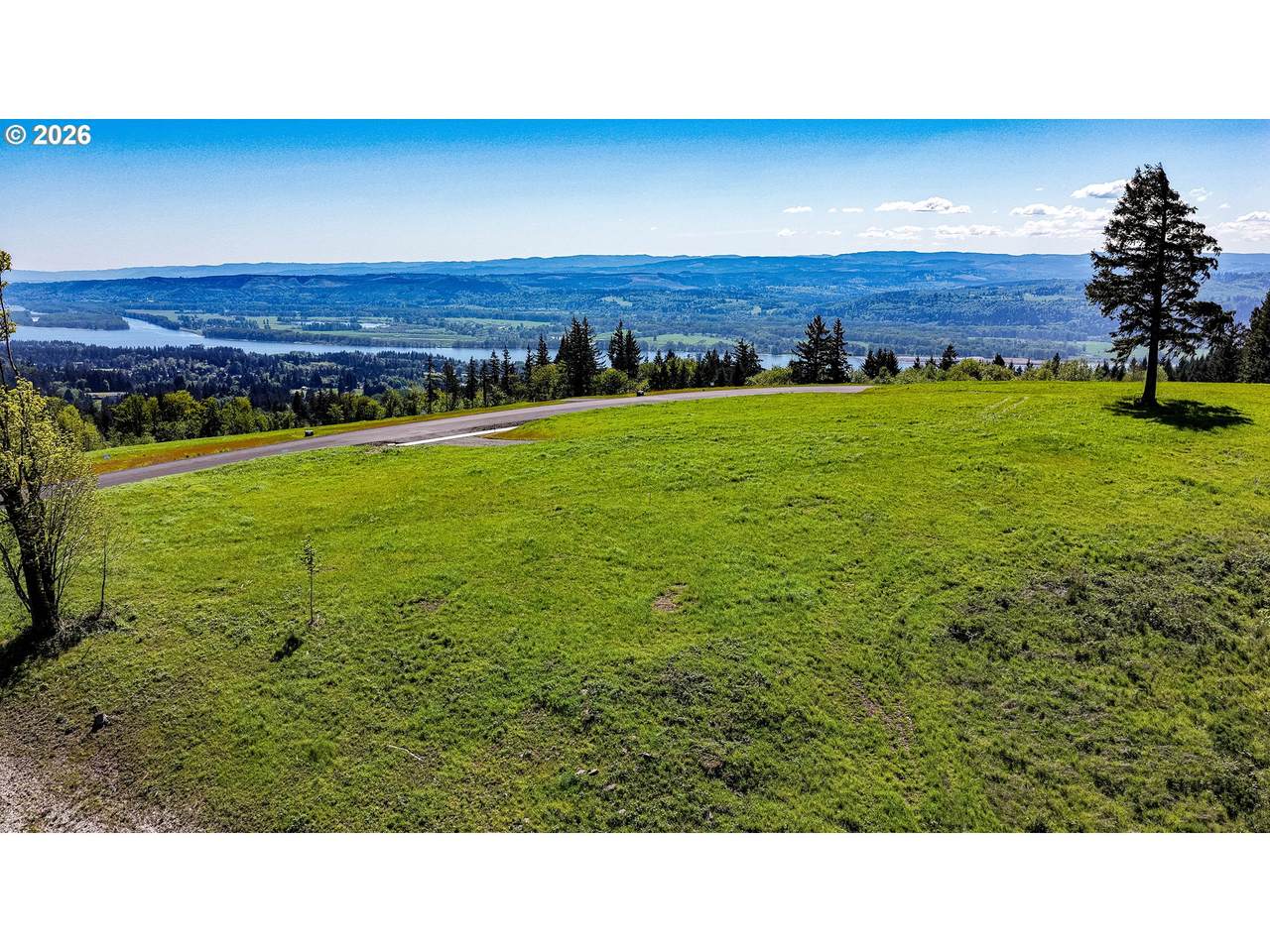 https://bt-photos.global.ssl.fastly.net/portland/1280_boomver_1_416549492-2.jpg