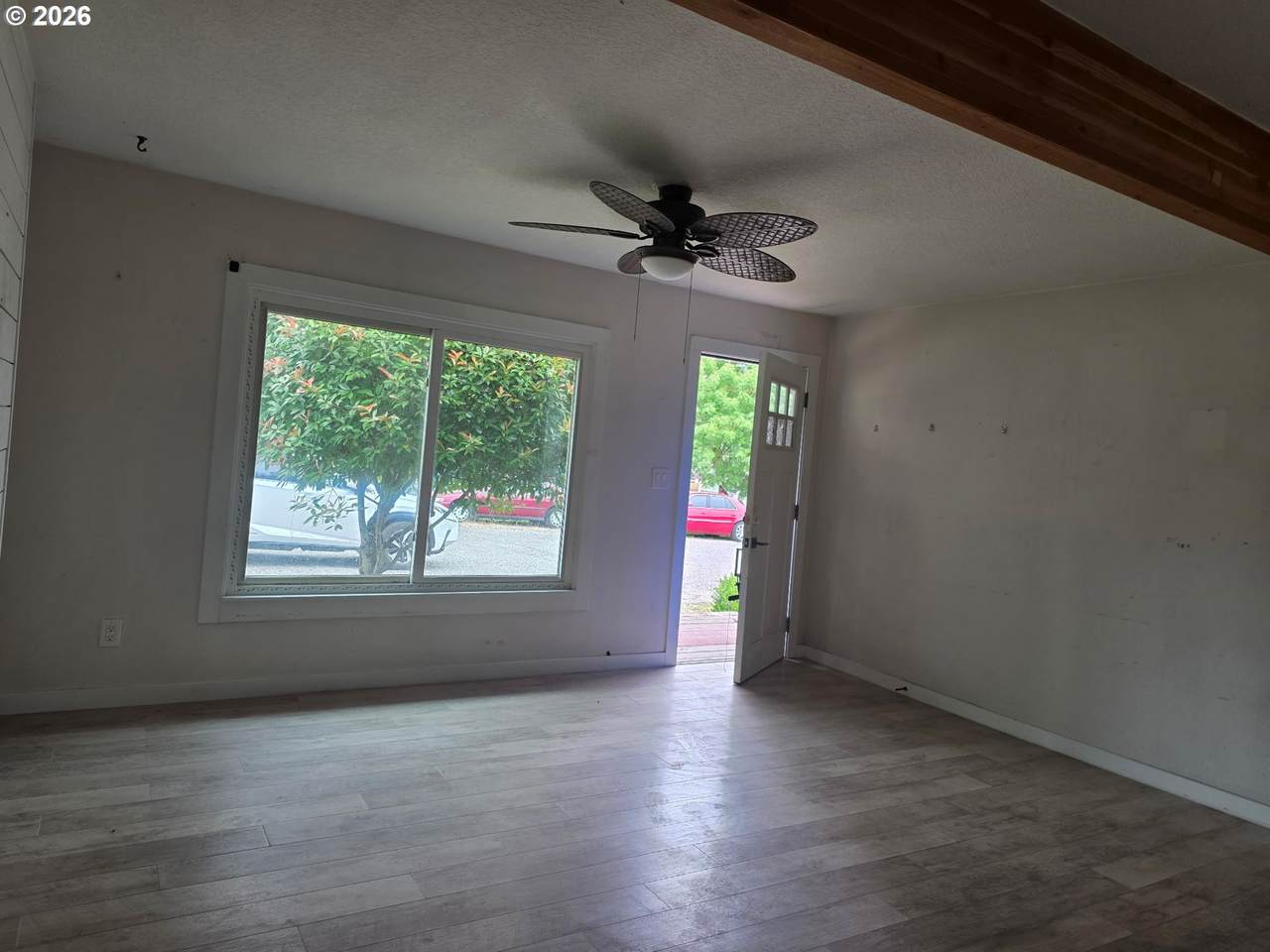 https://bt-photos.global.ssl.fastly.net/portland/1280_boomver_1_417768535-2.jpg