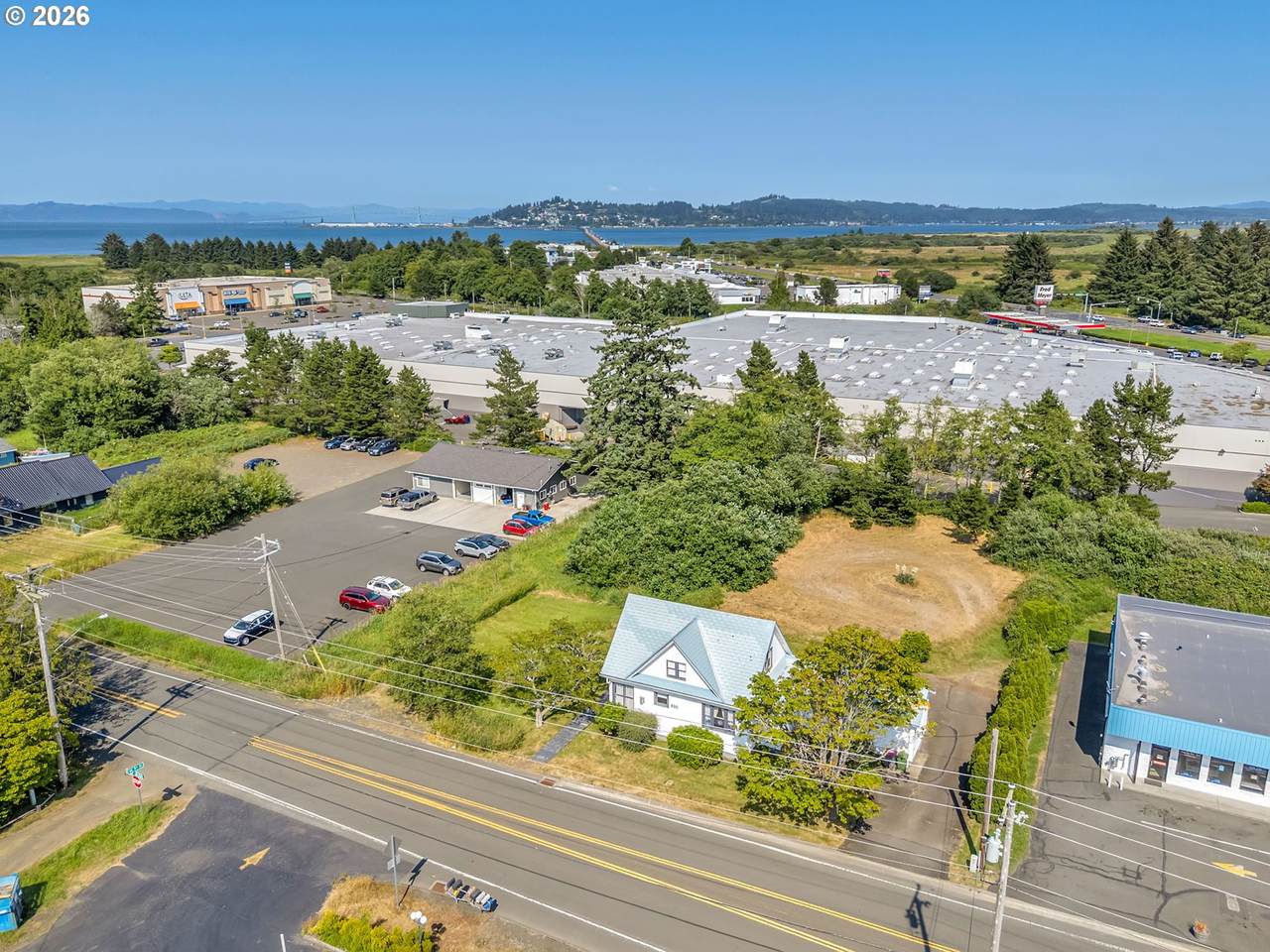 https://bt-photos.global.ssl.fastly.net/portland/1280_boomver_1_418373886-2.jpg