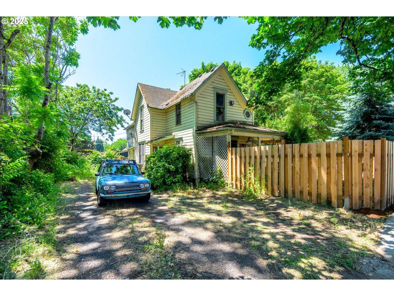 490 4TH Ave - Photo 1