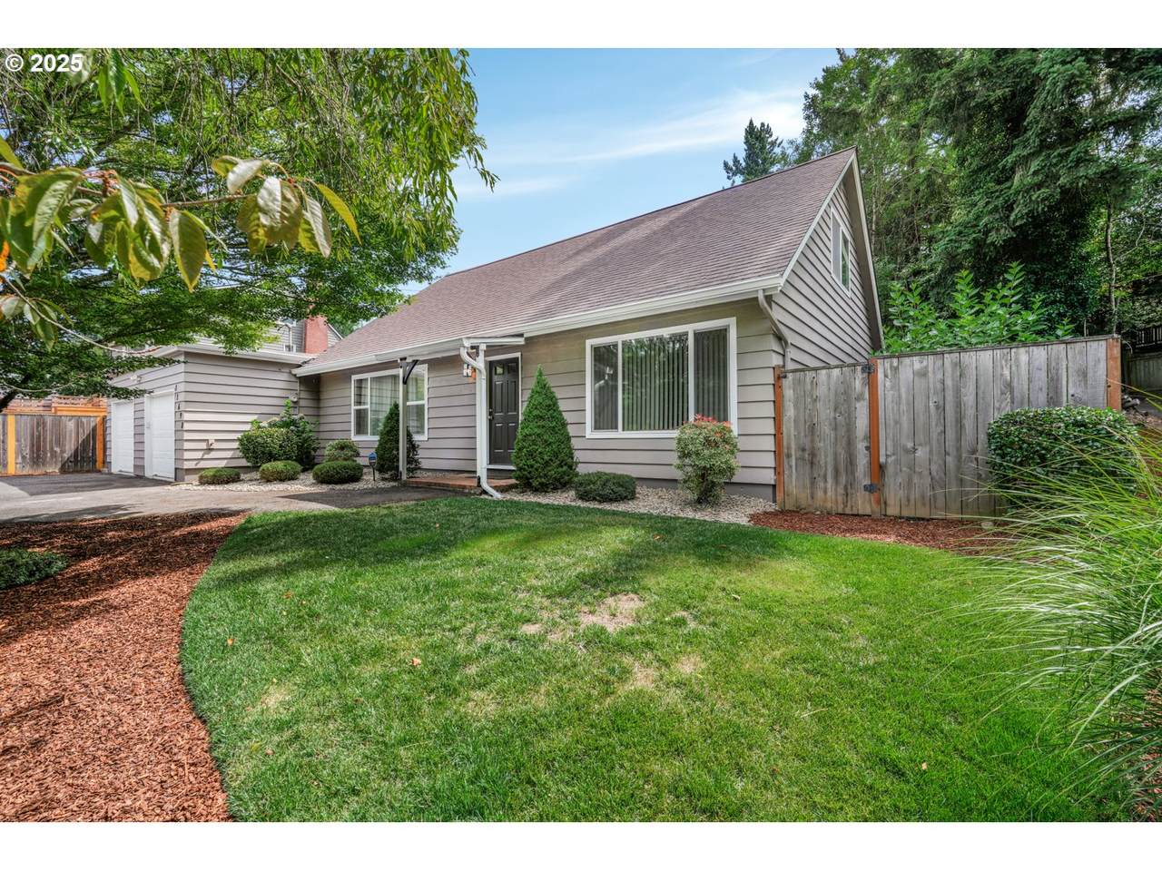 11698 Verns Way - Photo 1