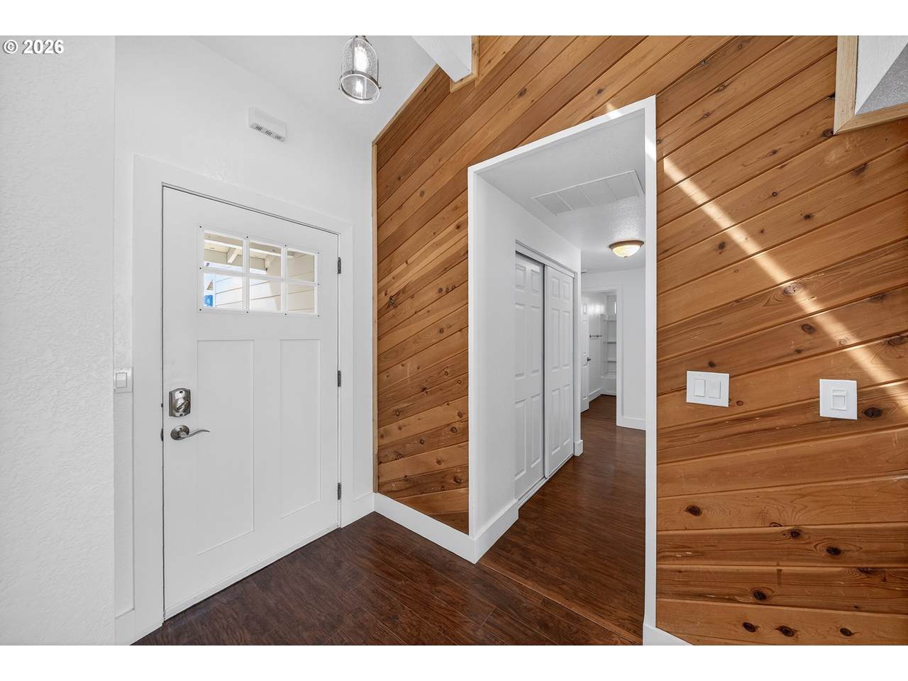 https://bt-photos.global.ssl.fastly.net/portland/1280_boomver_1_421979917-2.jpg