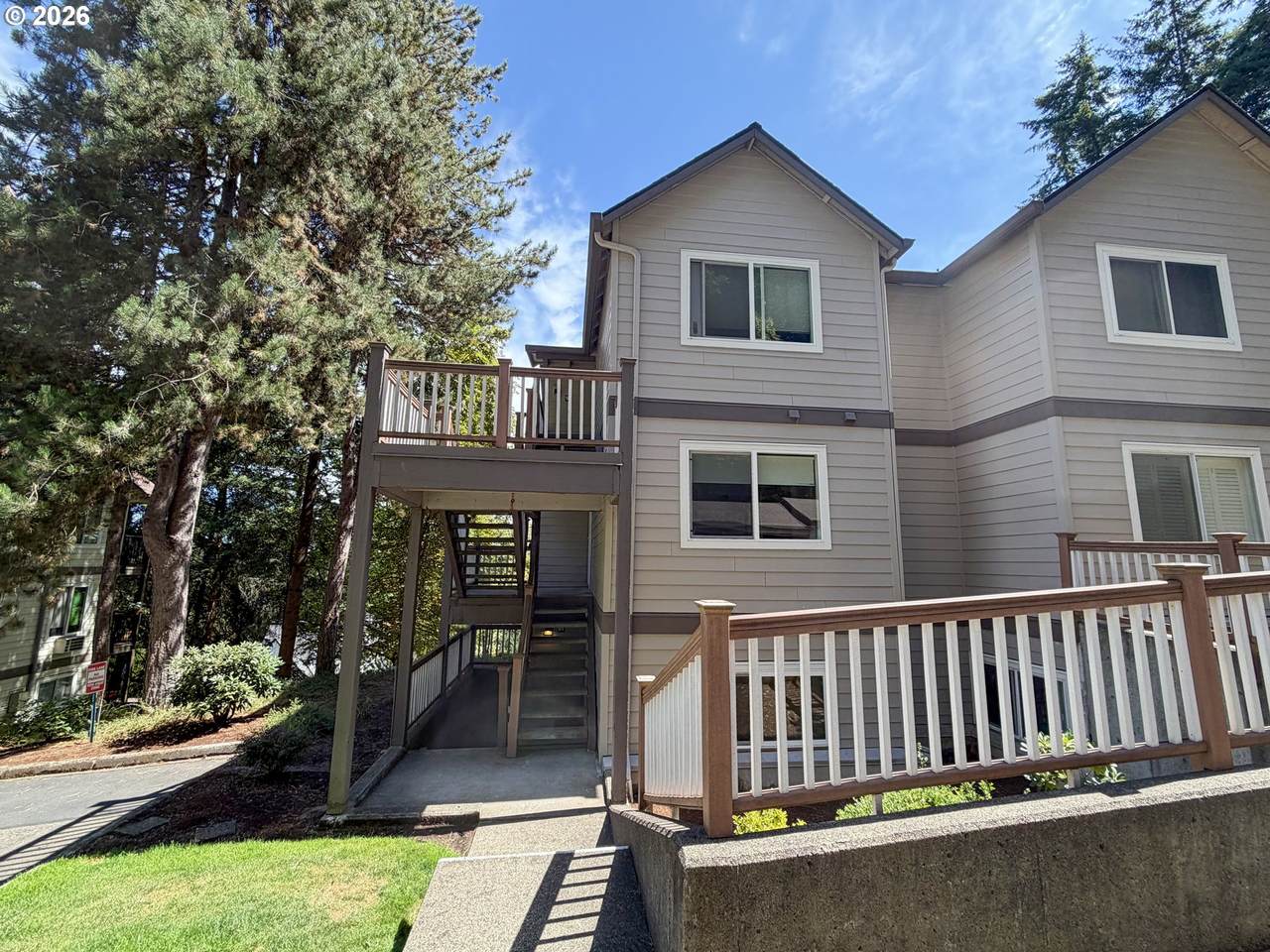 20130 Larkspur Ln - Photo 1