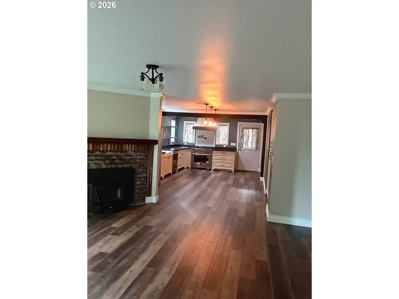 https://bt-photos.global.ssl.fastly.net/portland/1280_boomver_1_422893990-2.jpg