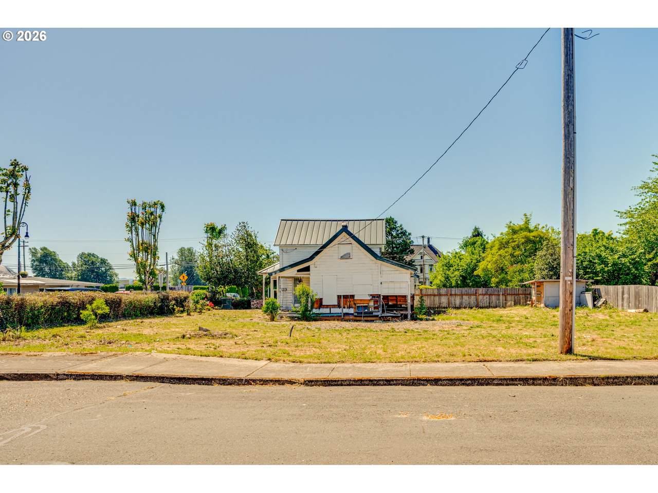 https://bt-photos.global.ssl.fastly.net/portland/1280_boomver_1_424801421-2.jpg