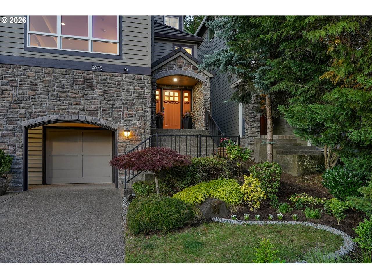 https://bt-photos.global.ssl.fastly.net/portland/1280_boomver_1_426382055-2.jpg