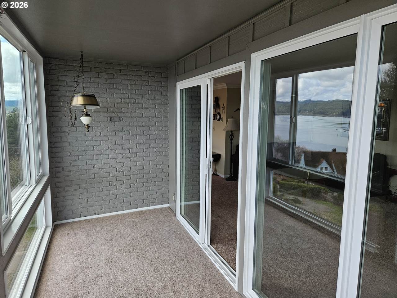 https://bt-photos.global.ssl.fastly.net/portland/1280_boomver_1_427165053-2.jpg