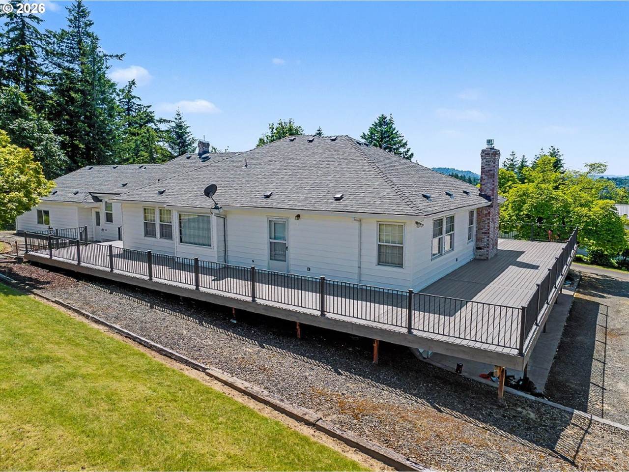 https://bt-photos.global.ssl.fastly.net/portland/1280_boomver_1_427380556-2.jpg