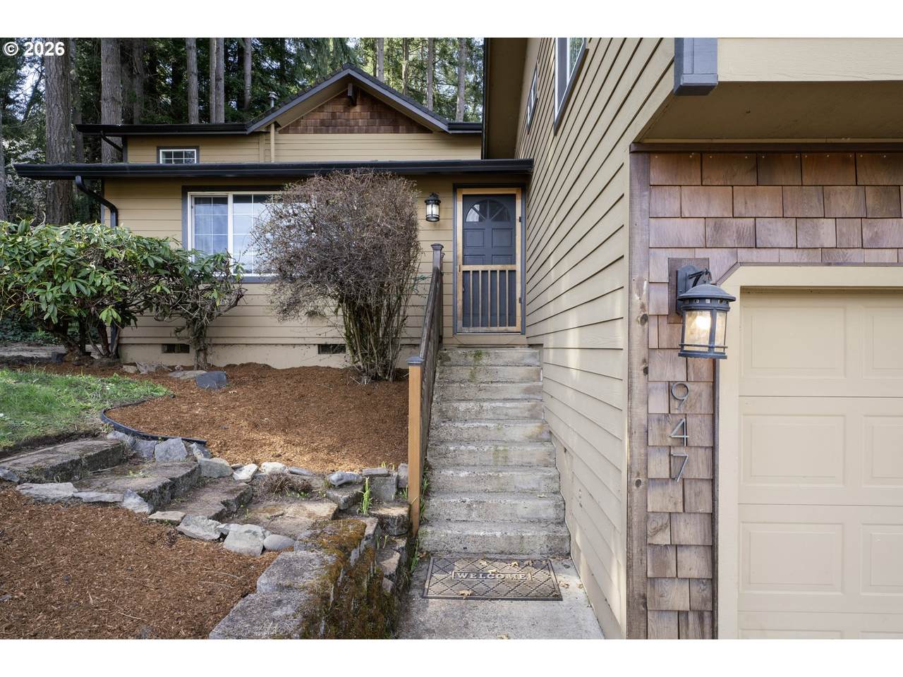 https://bt-photos.global.ssl.fastly.net/portland/1280_boomver_1_427565119-2.jpg