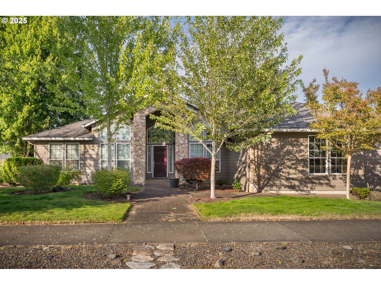 1099 22ND St - Photo 1