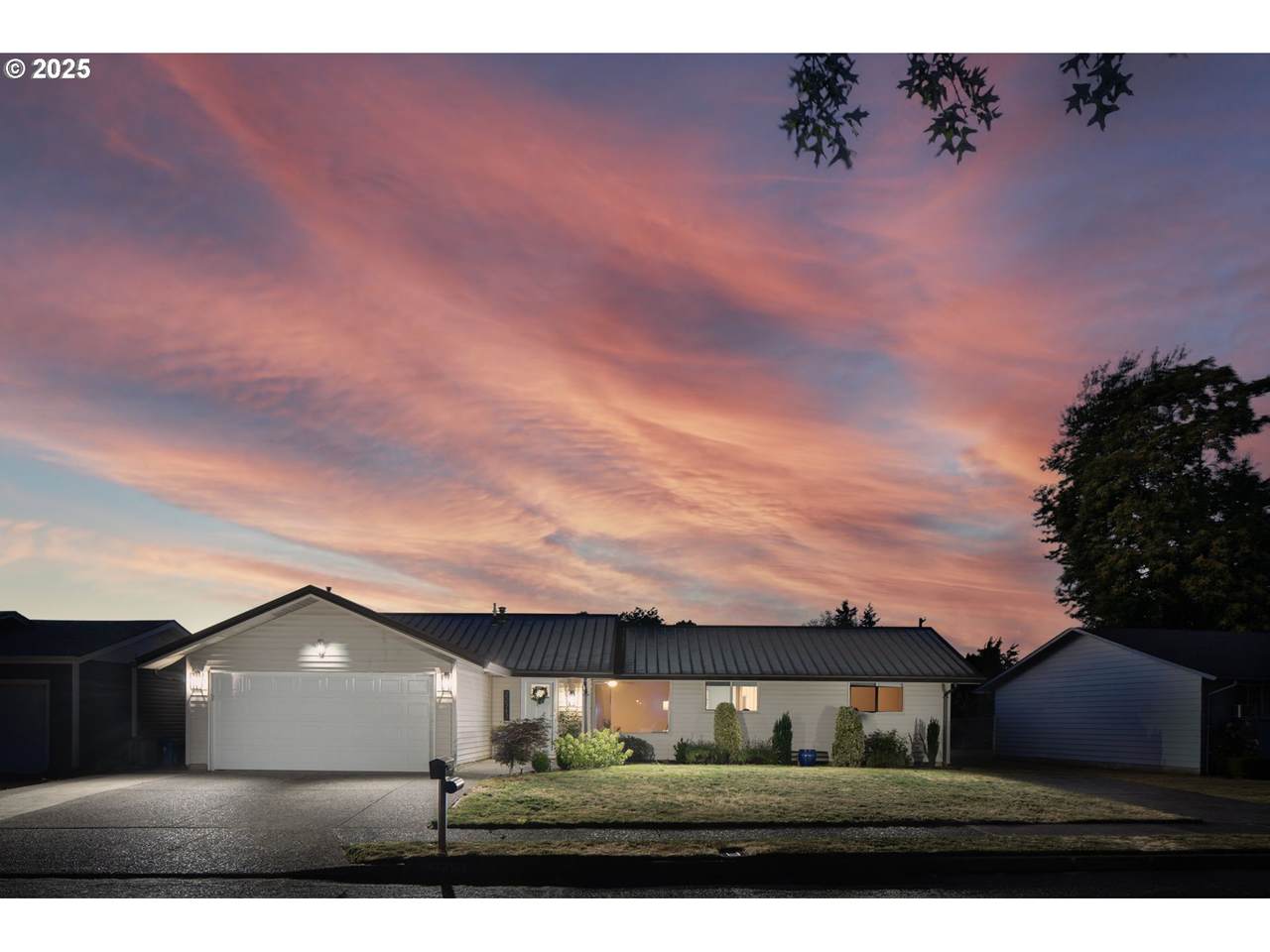22313 Morrison St - Photo 1