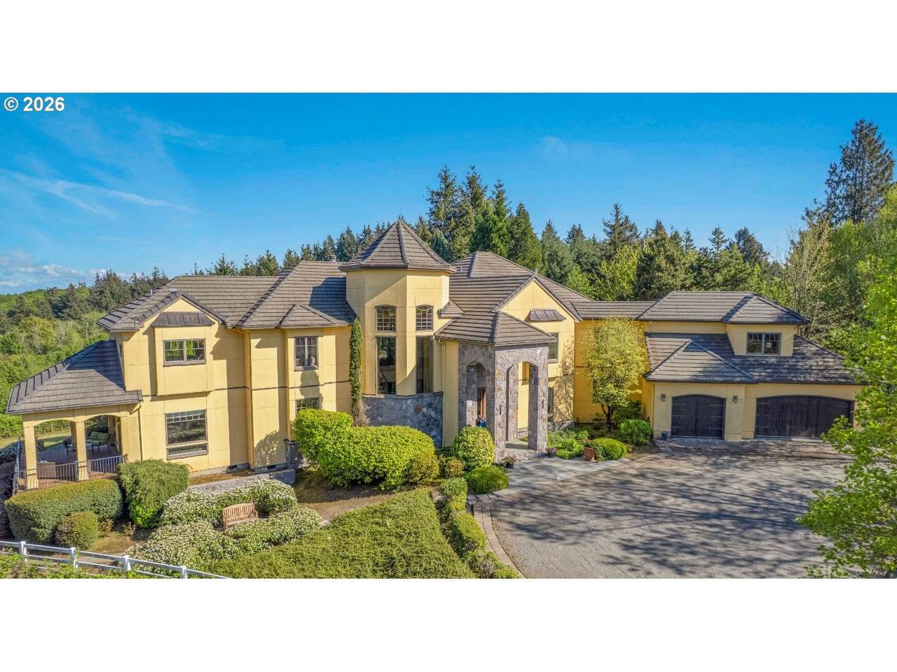 6220 Skyline Blvd - Photo 1