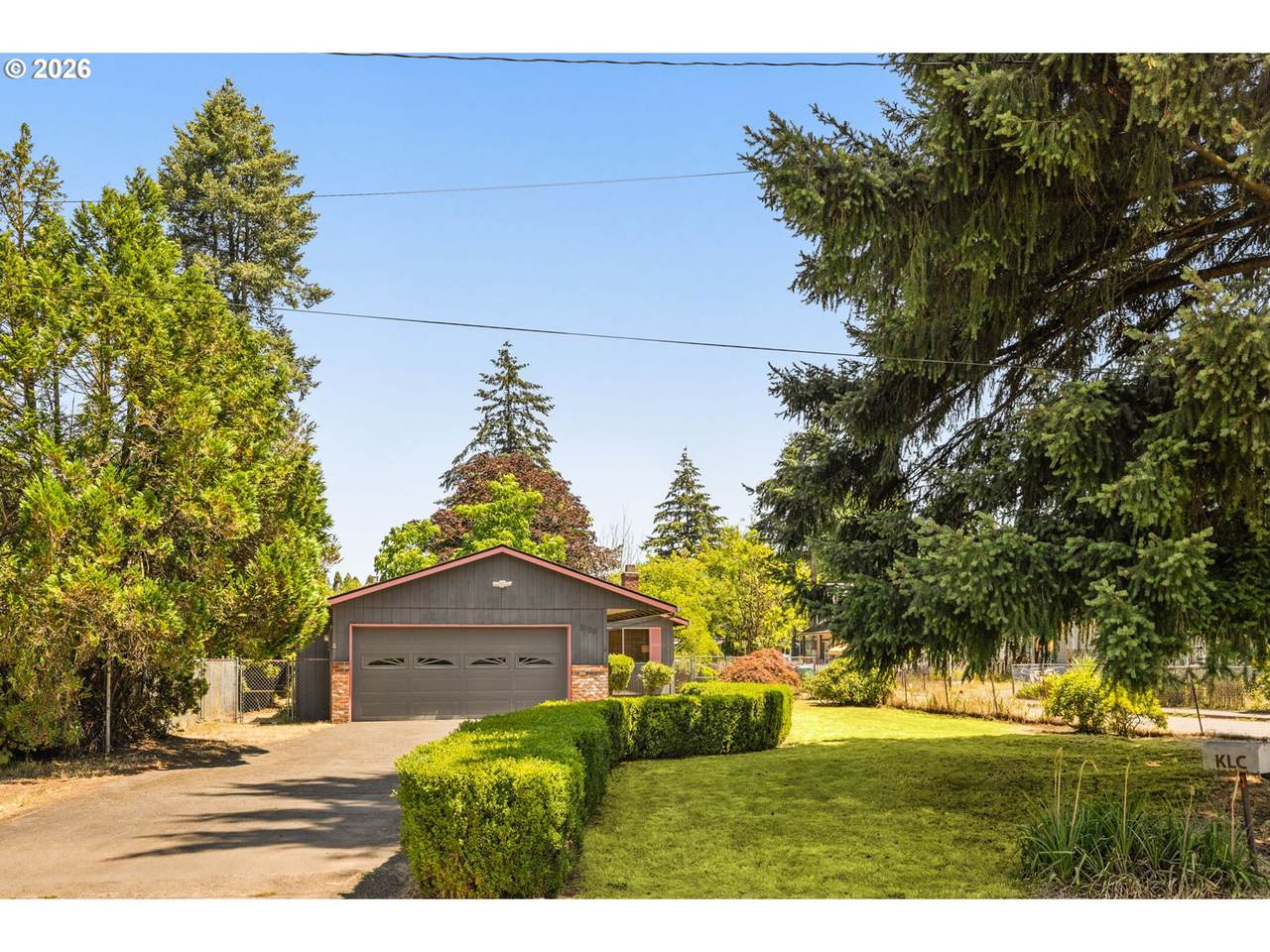 https://bt-photos.global.ssl.fastly.net/portland/1280_boomver_1_430757175-2.jpg