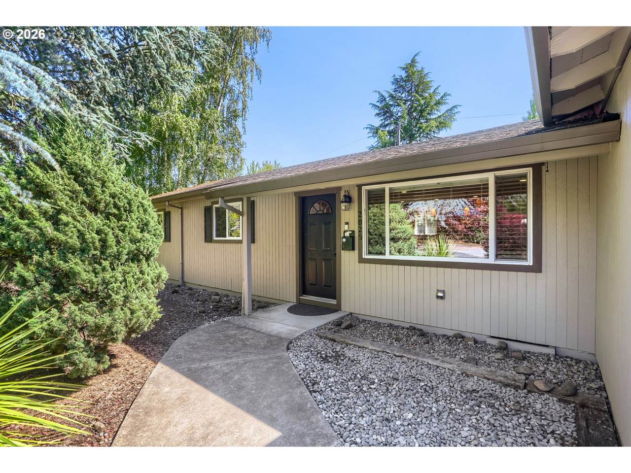 2025 139TH Ave - Photo 1