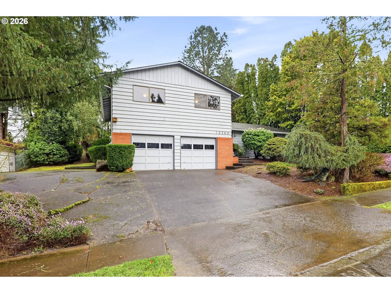 12360 Katherine St - Photo 1