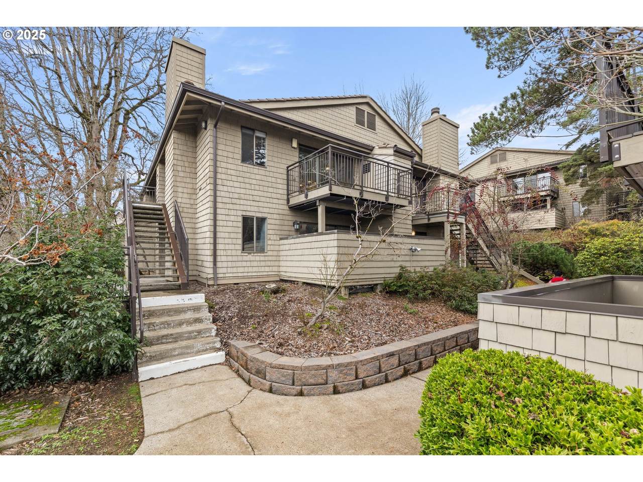 56 Galen St - Photo 1