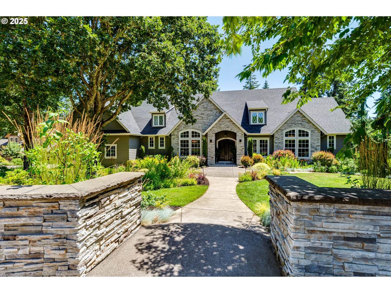 3944 Los Altos Ln - Photo 1