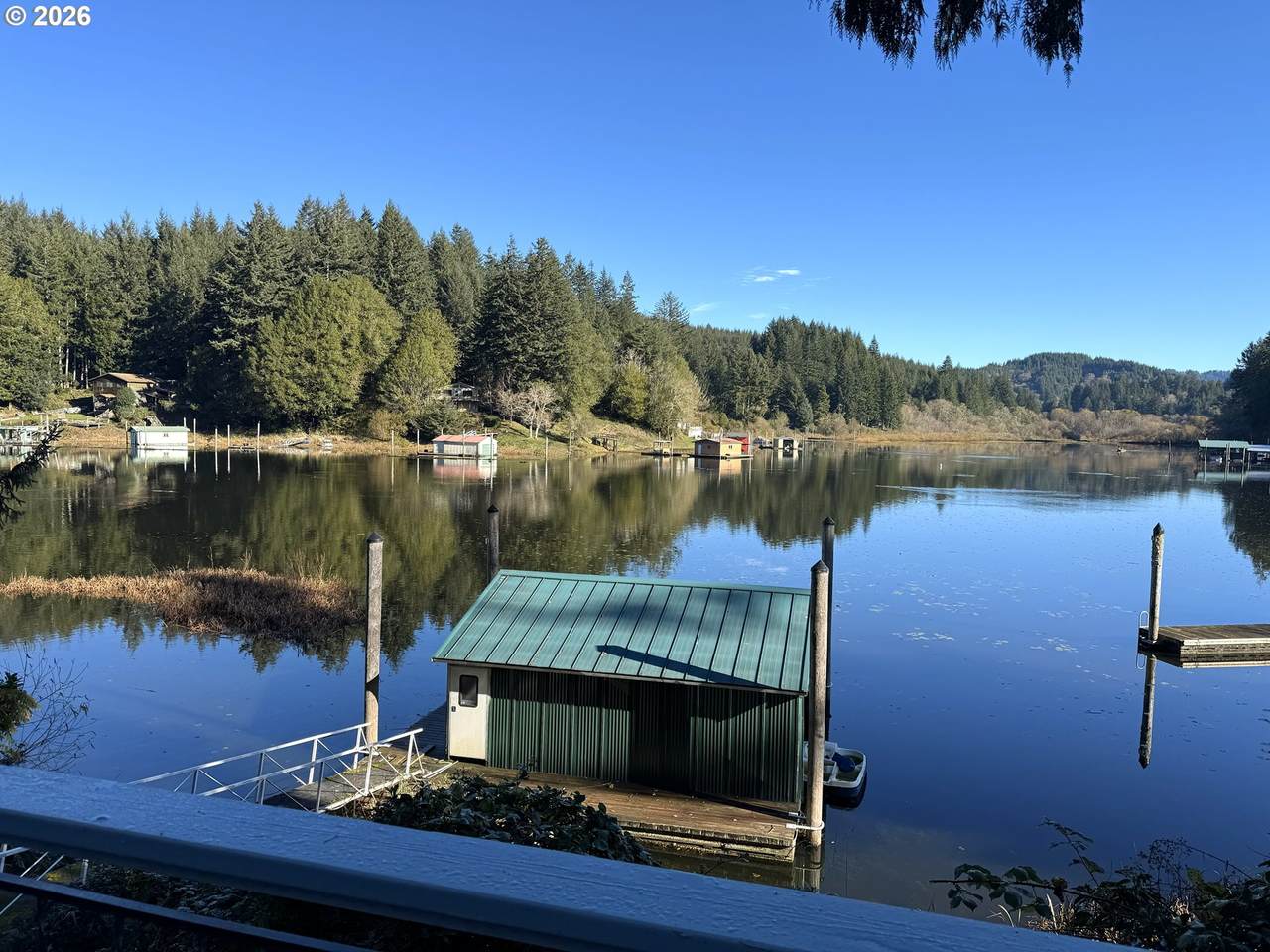 https://bt-photos.global.ssl.fastly.net/portland/orig_boomver_1_434304337-2.jpg