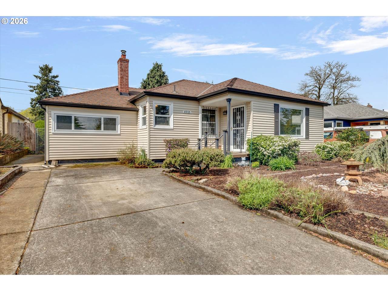 4905 78TH Ave - Photo 1