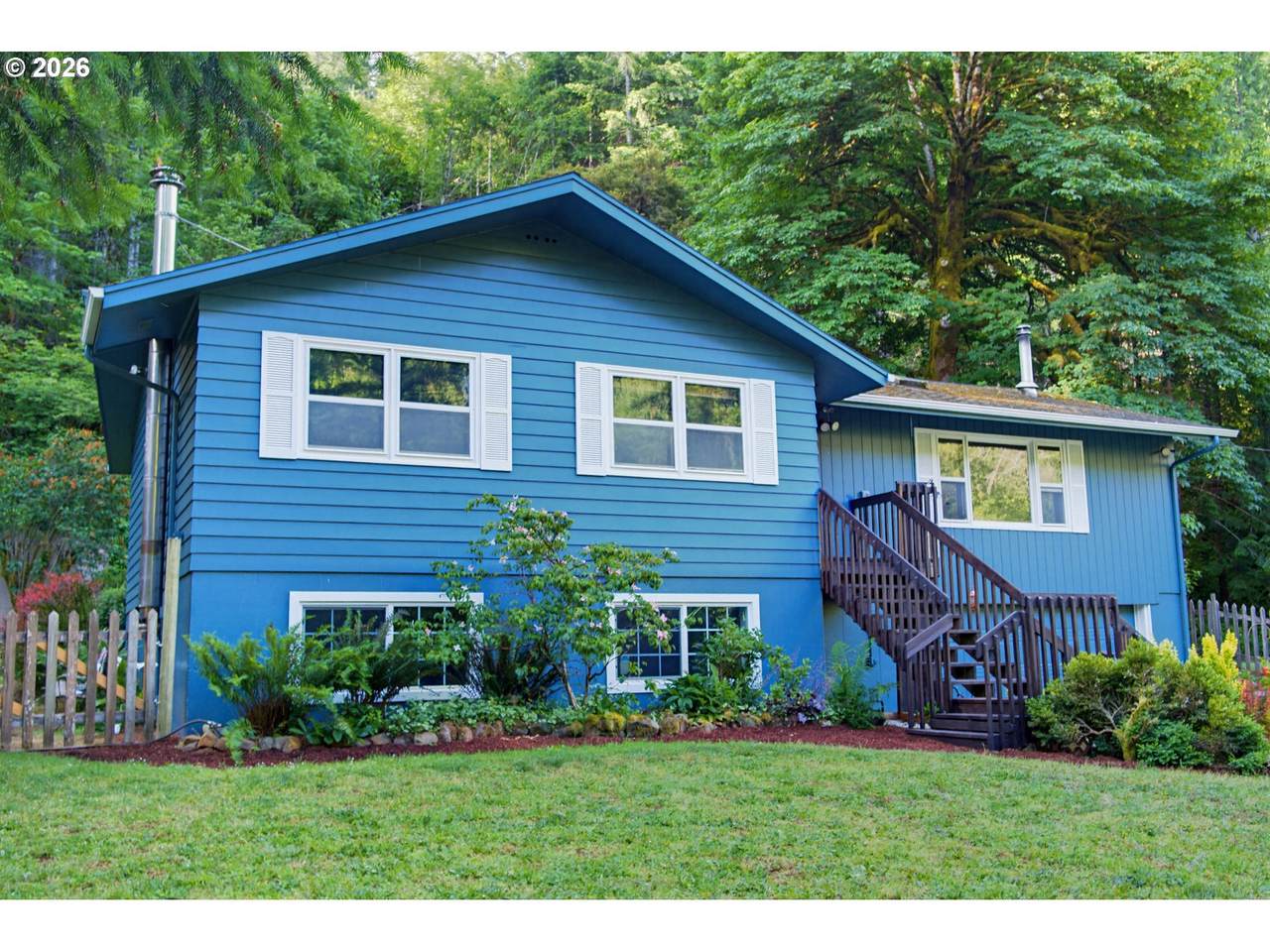 https://bt-photos.global.ssl.fastly.net/portland/1280_boomver_1_435490784-2.jpg