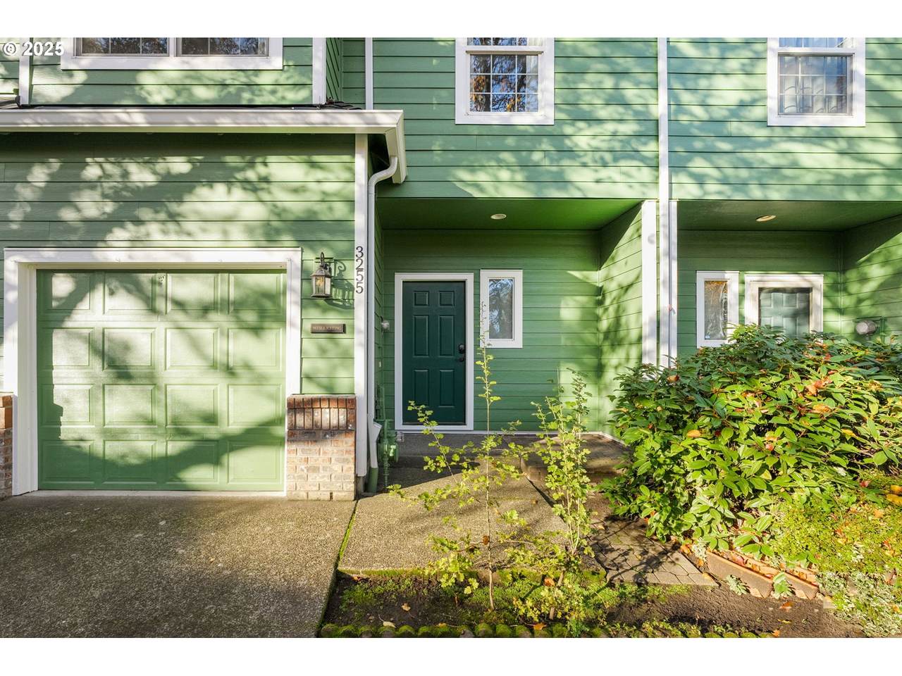 https://bt-photos.global.ssl.fastly.net/portland/1280_boomver_1_438097277-2.jpg